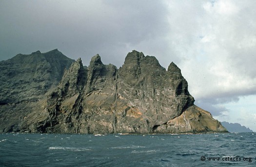 La pointe sud de Tahuata ... peu hospitalière !